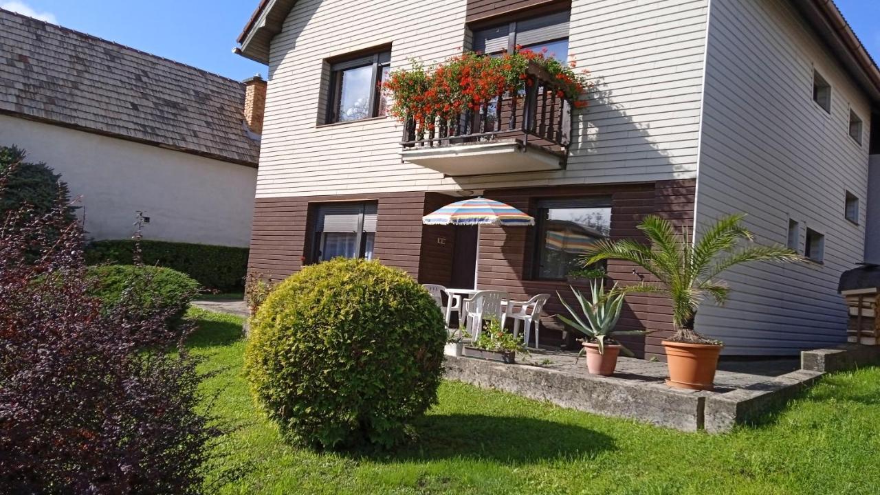 Apartman 6 Km Od Centra Banskej Bystrice Banska Bystrica Luaran gambar